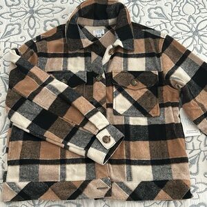 Fleece button up side M women’s white, tan, black colored